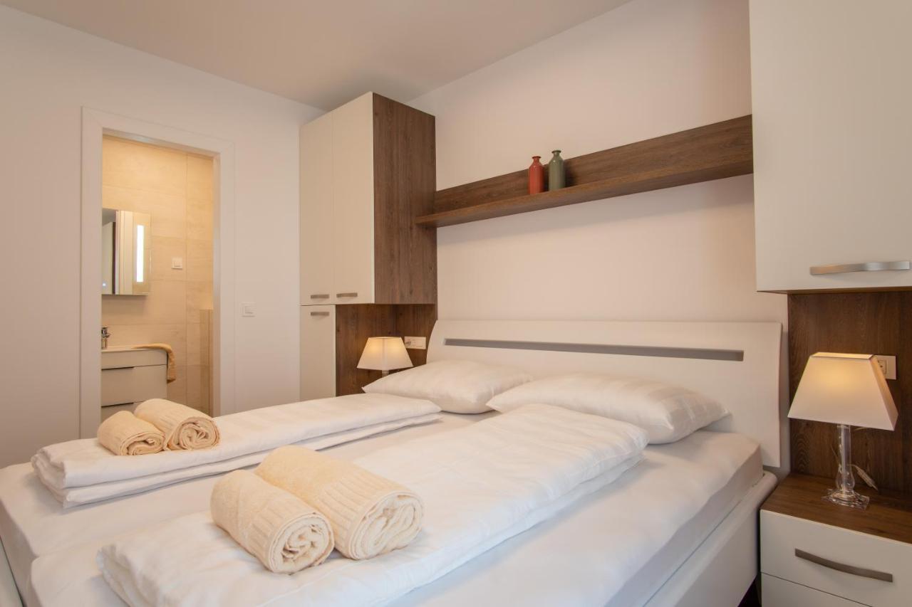 Apartments Mandre I Exterior foto